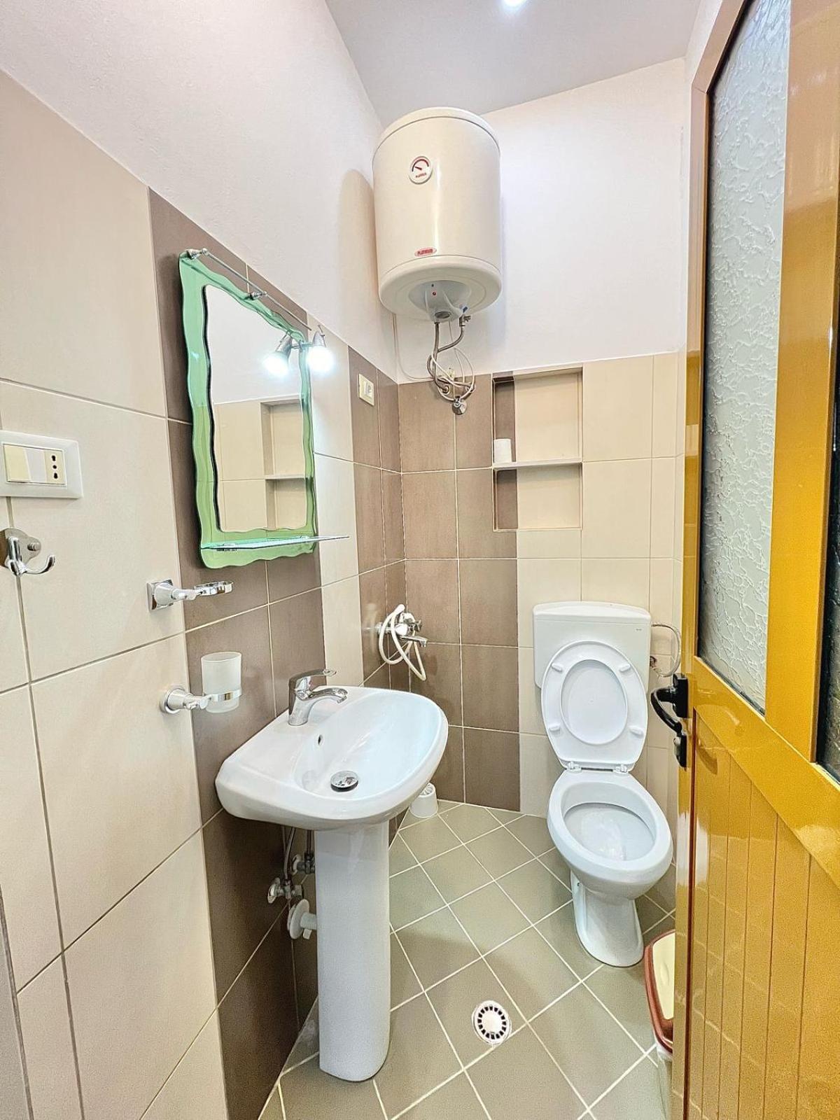 Apartamento Marisi House Vlorë Exterior foto